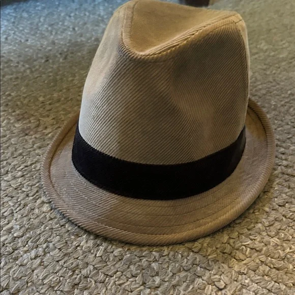 Mixed Fedora Hat Lot - Neutral & Patterned Styles - Picture 2 of 11